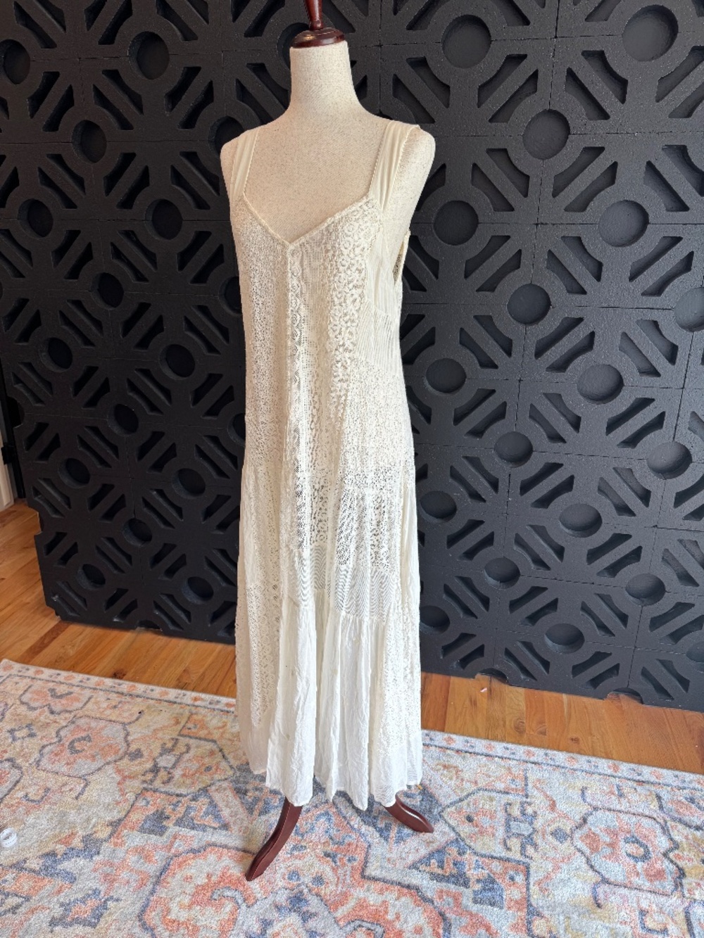 Anthropology | Delicate Lace Tunic - Picture 6 of 11
